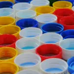 Riciclare la plastica: quattro modi semplici per farlo