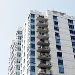 Come migliorare la vivibilità del condominio: i migliori investimenti da compiere