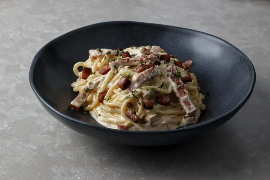 La vera carbonara: i segreti per preparare i piatti della tradizione con ingredienti semplici