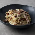 La vera carbonara: i segreti per preparare i piatti della tradizione con ingredienti semplici